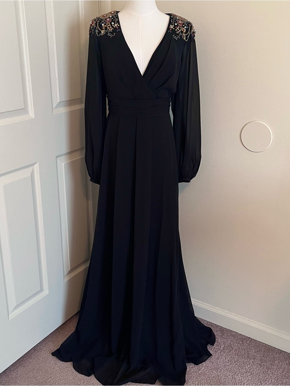 Ieena For Mac Duggal Beaded Black Maxi Dress Womens Size 14 Designer Evening